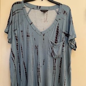 Rock & Republic XXLarge pocket t shirt